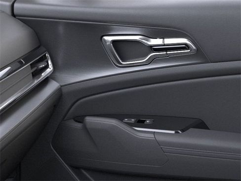 Certified 2025 Kia Sportage EX image 25