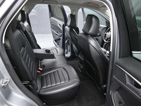 Used 2022 Ford Edge SEL w/ Convenience Package AWD/4WD image 28