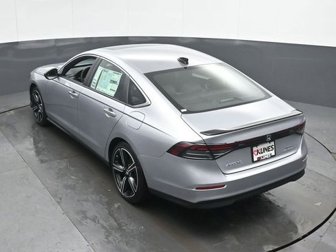 New 2025 Honda Accord Sport image 37