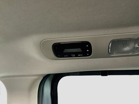 Used 2025 Honda Odyssey EX-L image 27