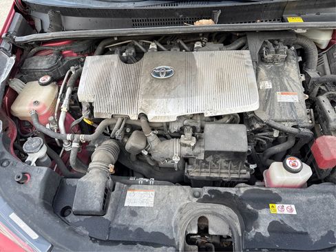 Used 2017 Toyota Prius Two w/ Carpet Mat Package image 13