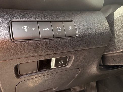 Used 2023 Hyundai Santa Fe SEL FWD image 13