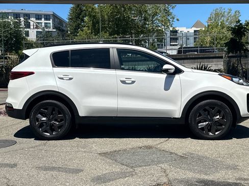 Used 2022 Kia Sportage Nightfall Edition AWD/4WD image 8