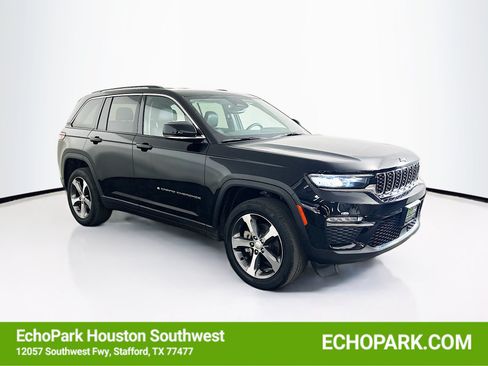 Used 2023 Jeep Grand Cherokee Limited AWD/4WD image 1