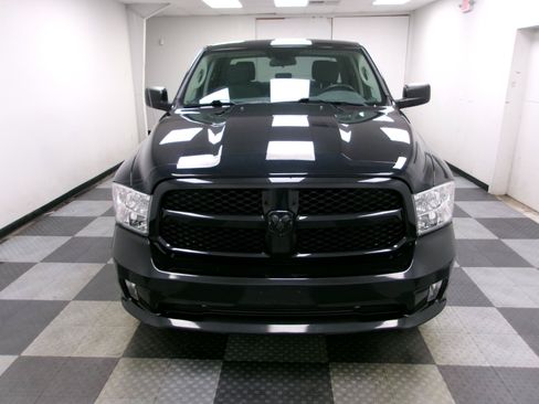 Used 2017 RAM 1500 Express AWD/4WD image 14