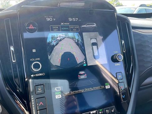 Certified 2025 Subaru Forester Touring w/ Touring Package AWD/4WD image 30