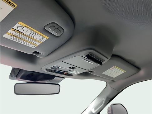 Used 2023 Ford F350 Lariat w/ Chrome Package image 37