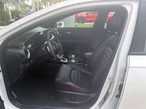 Used 2023 Kia Forte GT w/ GT2 Package FWD image 5