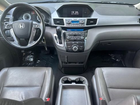Used 2013 Honda Odyssey Touring image 16