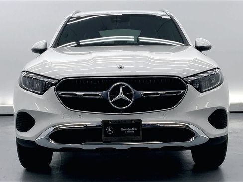 Used 2024 Mercedes-Benz GLC 300 image 7