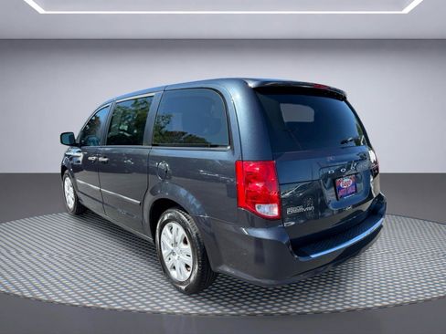 Used 2014 Dodge Grand Caravan American Value Package w/ UConnect Hands-Free Group FWD image 4
