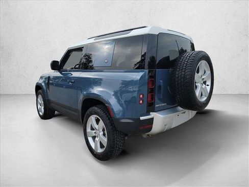 Used 2023 Land Rover Defender 90 S image 7