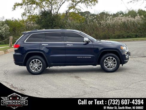 Used 2016 Jeep Grand Cherokee Limited AWD/4WD image 7