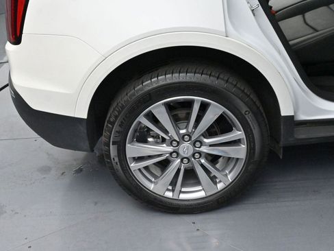 Certified 2025 Cadillac XT5 Premium Luxury image 38