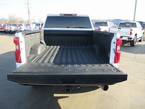 Certified 2024 Chevrolet Silverado 2500 Custom w/ Custom Value Package image 7