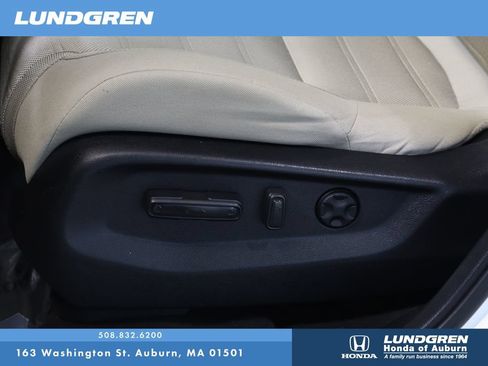 Used 2017 Honda CR-V EX image 12