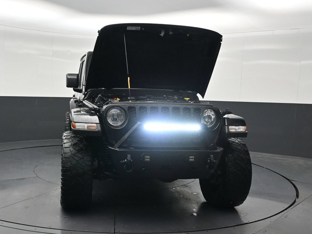 Used 2021 Jeep Gladiator Sport AWD/4WD image 36