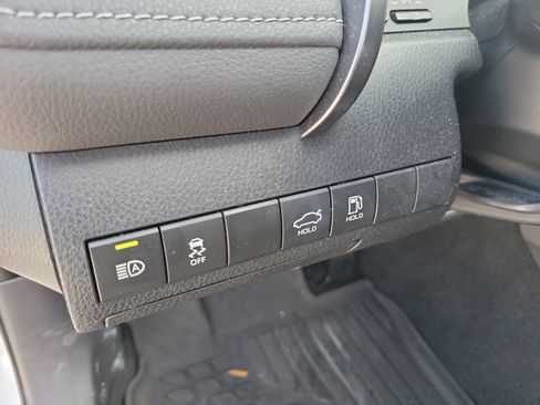 Used 2024 Toyota Camry SE w/ Convenience Package FWD image 24