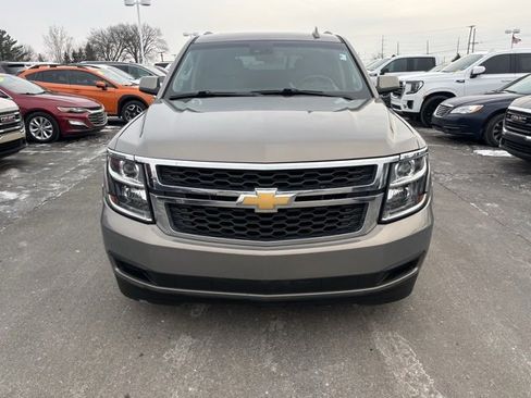 Used 2019 Chevrolet Tahoe LT image 2