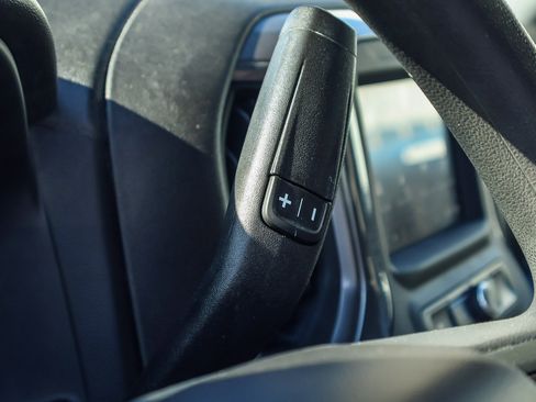 Used 2022 Chevrolet Silverado 1500 Custom Trail Boss w/ LPO, Dark Essentials Package image 8