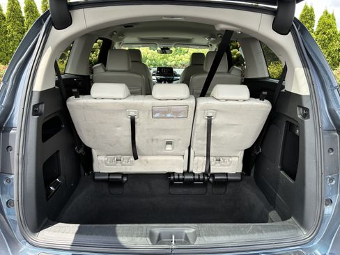 Used 2025 Honda Odyssey EX-L image 11