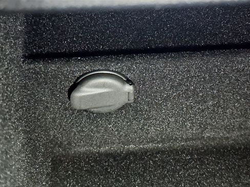 Used 2024 Tesla Model 3 Long Range image 25