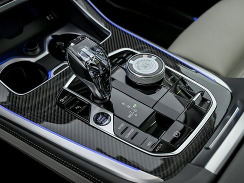 Used 2024 BMW ALPINA XB7 AWD/4WD image 37