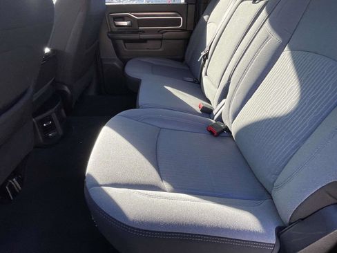 Used 2024 RAM 2500 Big Horn w/ Bed Utility Group image 17