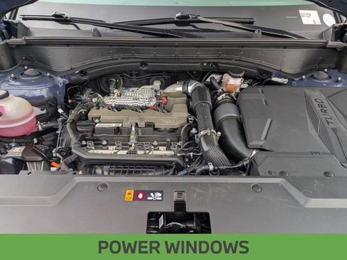 Used 2025 Hyundai Santa Fe SEL FWD image 13