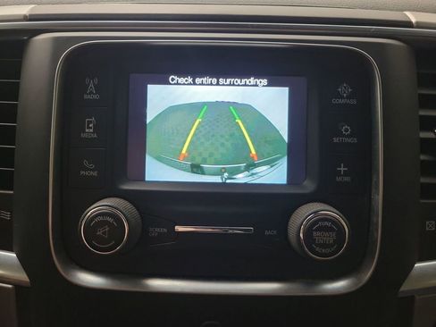 Used 2019 RAM 1500 Classic SLT image 23