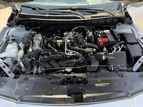 Used 2024 Nissan Altima 2.5 SV image 26