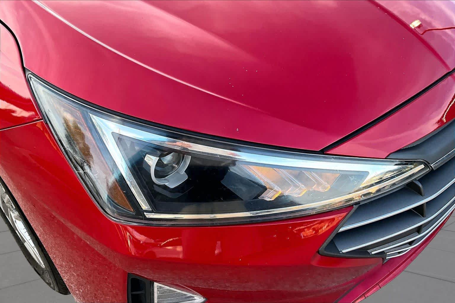 Used 2020 Hyundai Elantra SEL FWD image 27