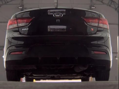 Used 2020 Kia Rio S FWD image 14