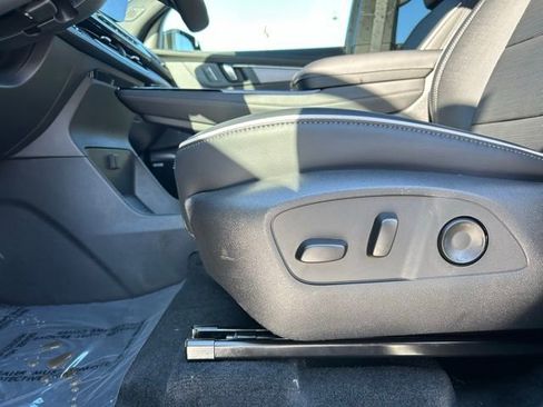 New 2026 Buick Enclave Sport Touring w/ Power Package image 31