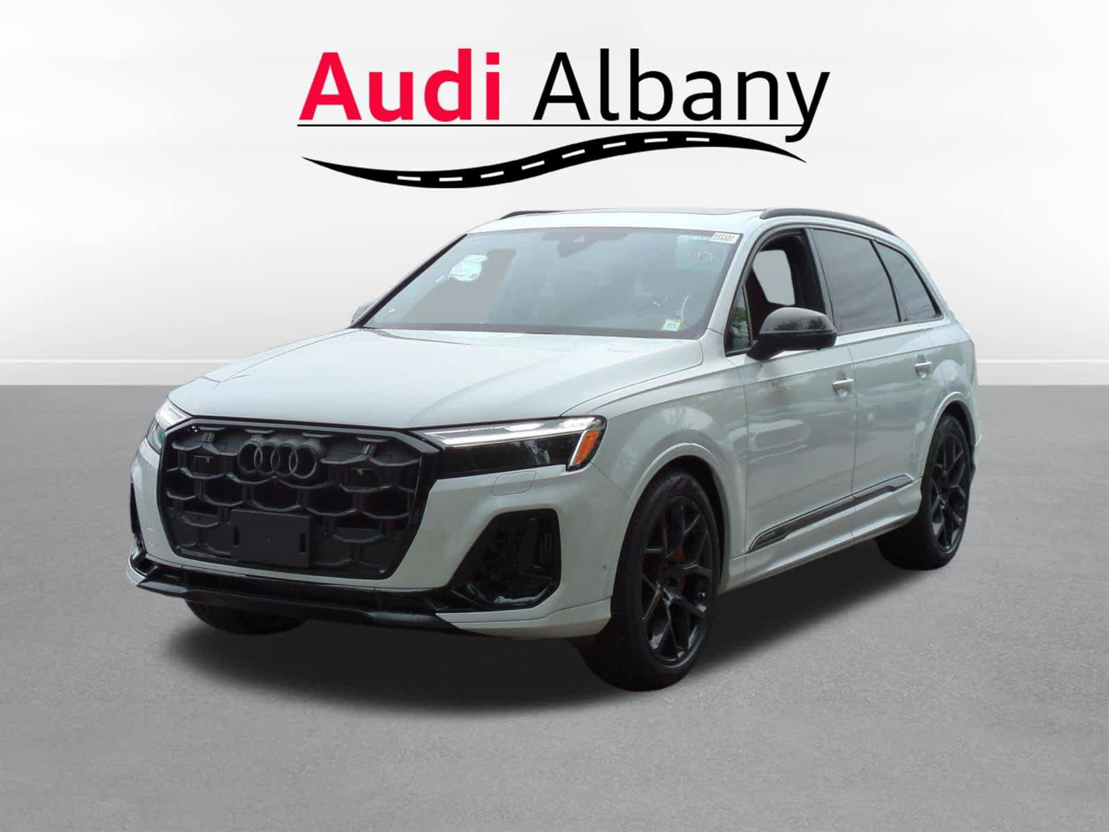 New 2026 Audi SQ7 Premium Plus AWD/4WD image 1