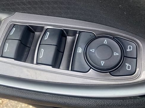 Used 2024 Chevrolet Malibu RS FWD image 17