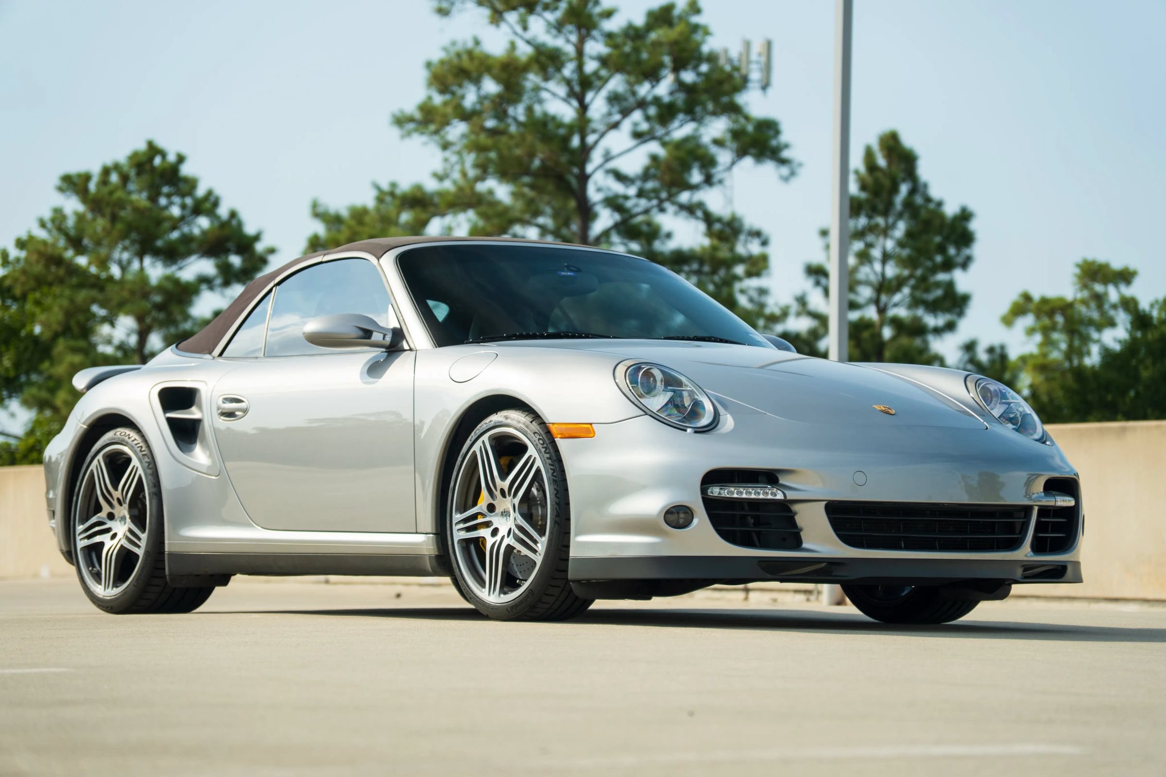 Used 2008 Porsche 911 Turbo AWD/4WD image 17