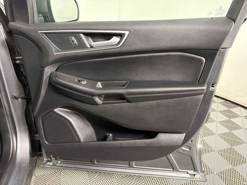 Used 2021 Ford Edge SEL w/ Convenience Package image 12