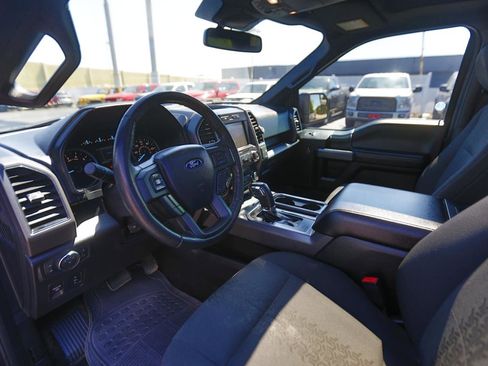 Used 2019 Ford F150 XLT w/ Equipment Group 302A Luxury AWD/4WD image 4
