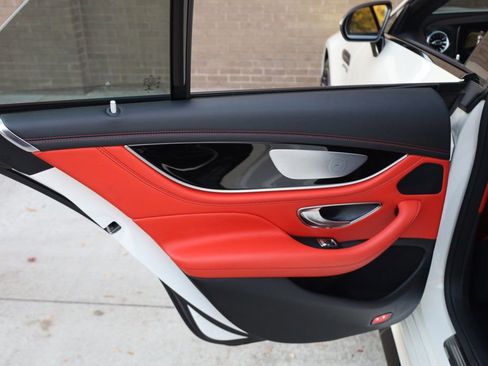 Used 2019 Mercedes-Benz AMG GT 63 image 18