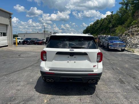 Certified 2024 Ford Explorer ST w/ Equipment Group 401A AWD/4WD image 3