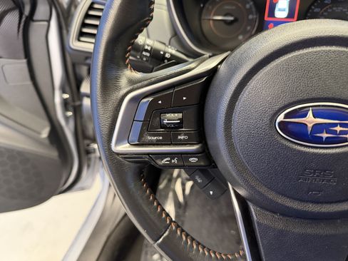 Used 2019 Subaru Crosstrek 2.0i Premium AWD/4WD image 14
