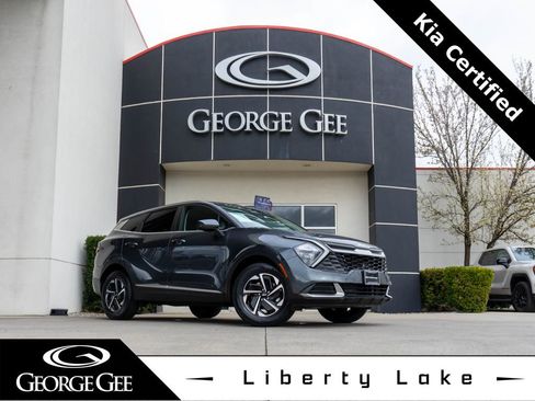 Certified 2023 Kia Sportage LX image 1
