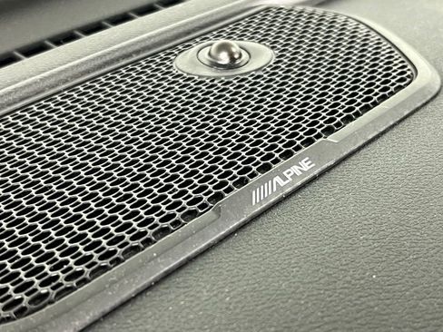 Used 2024 RAM 2500 Big Horn w/ Safety Group image 15