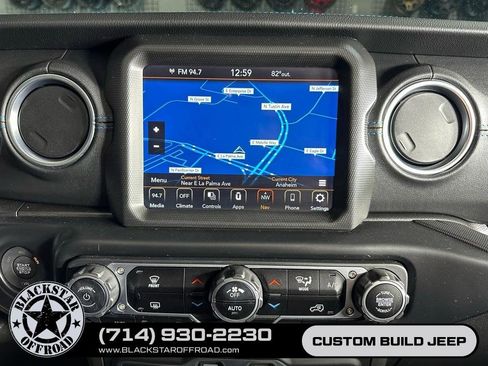 Used 2022 Jeep Wrangler Unlimited Rubicon 4xe w/ Safety Group AWD/4WD image 19