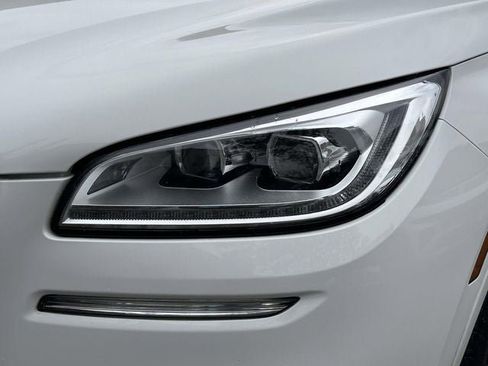 Used 2021 Lincoln Corsair Reserve w/ Equipment Group 201A image 11