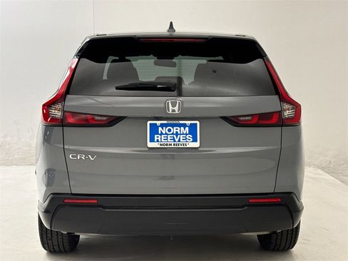 Certified 2025 Honda CR-V LX image 9