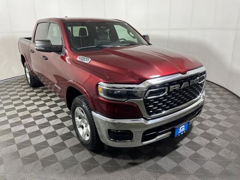 Used 2025 RAM 1500 Big Horn AWD/4WD image 1