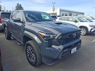 Used 2024 Toyota Tacoma TRD Sport w/ TRD Sport Premium Package AWD/4WD video 2