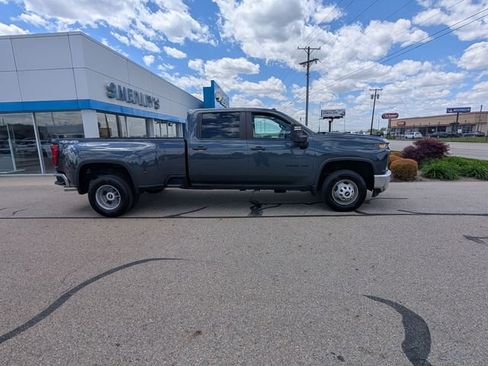 Used 2020 Chevrolet Silverado 3500 W/T w/ Gooseneck/5TH Wheel Package AWD/4WD image 2